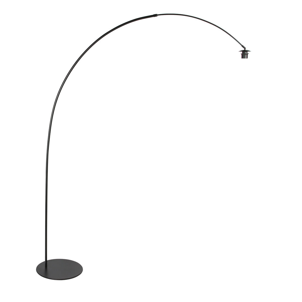 Lampe sur pied noire avec abat-jour en bambou tressé et bras arqué – H193 cm