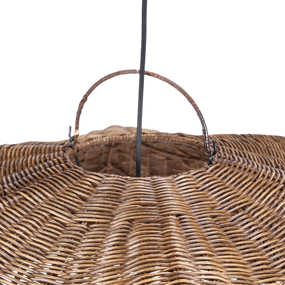 Hängeleuchte aus Rattan in Dunkelnuss mit gewellter Kuppel – Ø103 cm