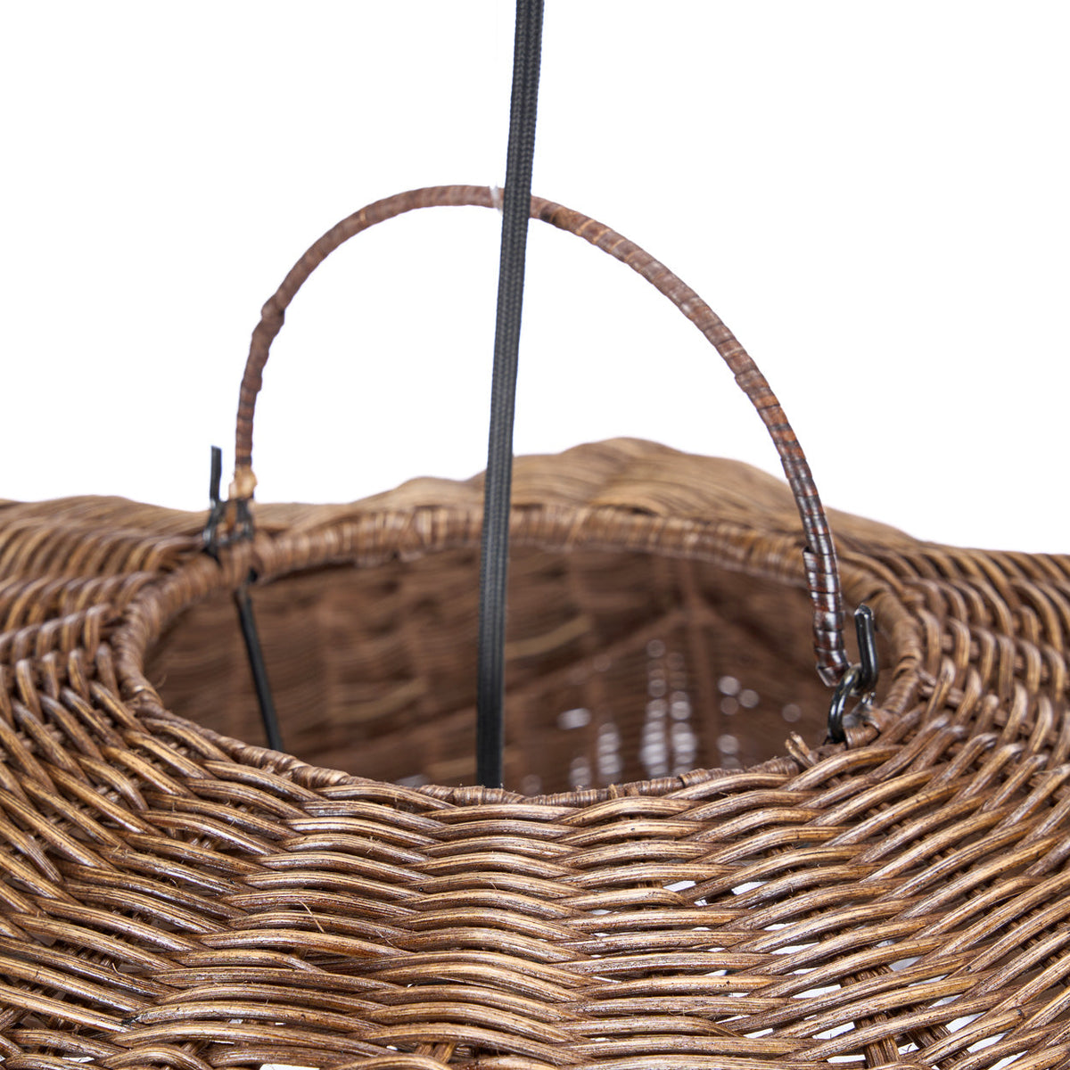 Hängeleuchte aus Rattan in Dunkelnuss mit gewellter Kuppel – Ø103 cm