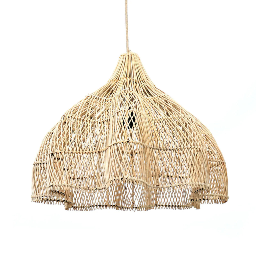 Suspension en rotin tressé naturel forme fleur ajourée – Ø60 cm