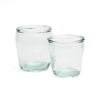Verre cylindrique bleu en verre recyclé – H10,5 cm