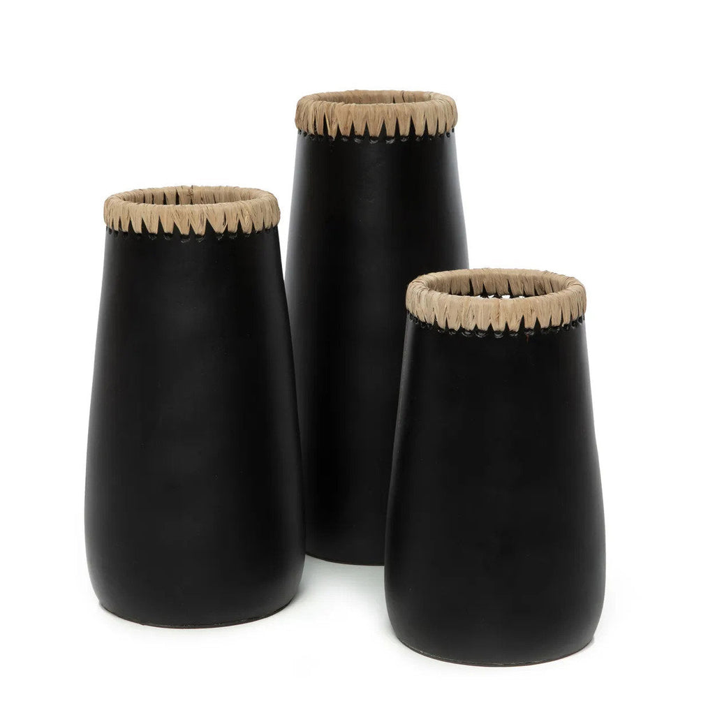 Vase décoratif en terre cuite noir – 14x31 cm