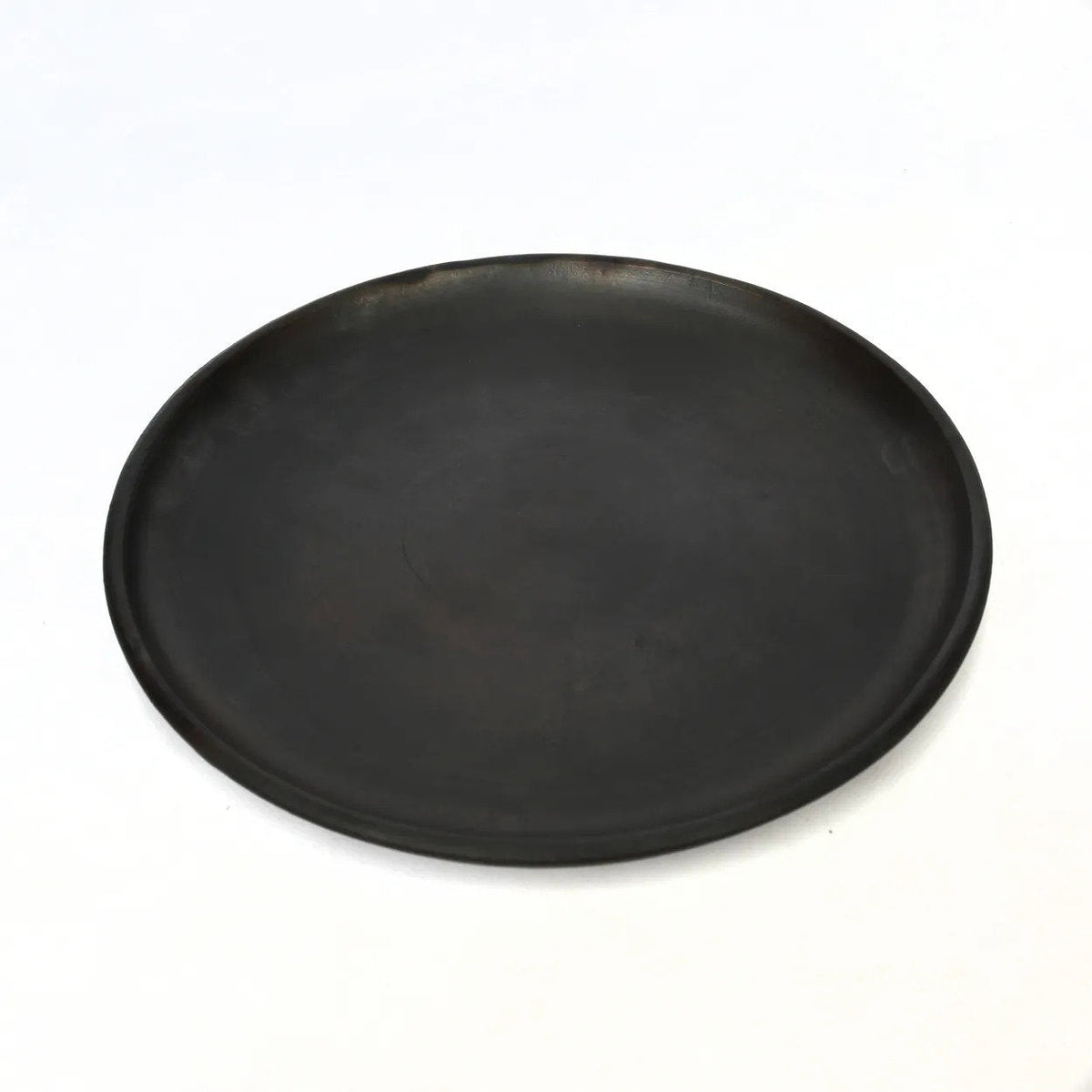 Assiette ronde en terracotta brûlée – Noir mat - Ø30 cm