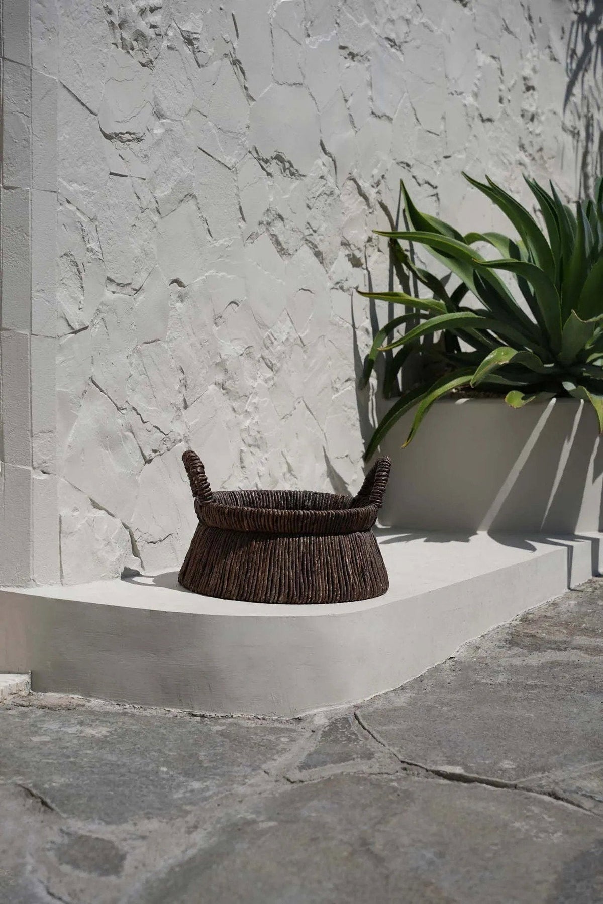Panier en feuille de bananier tressé 42x26 cm