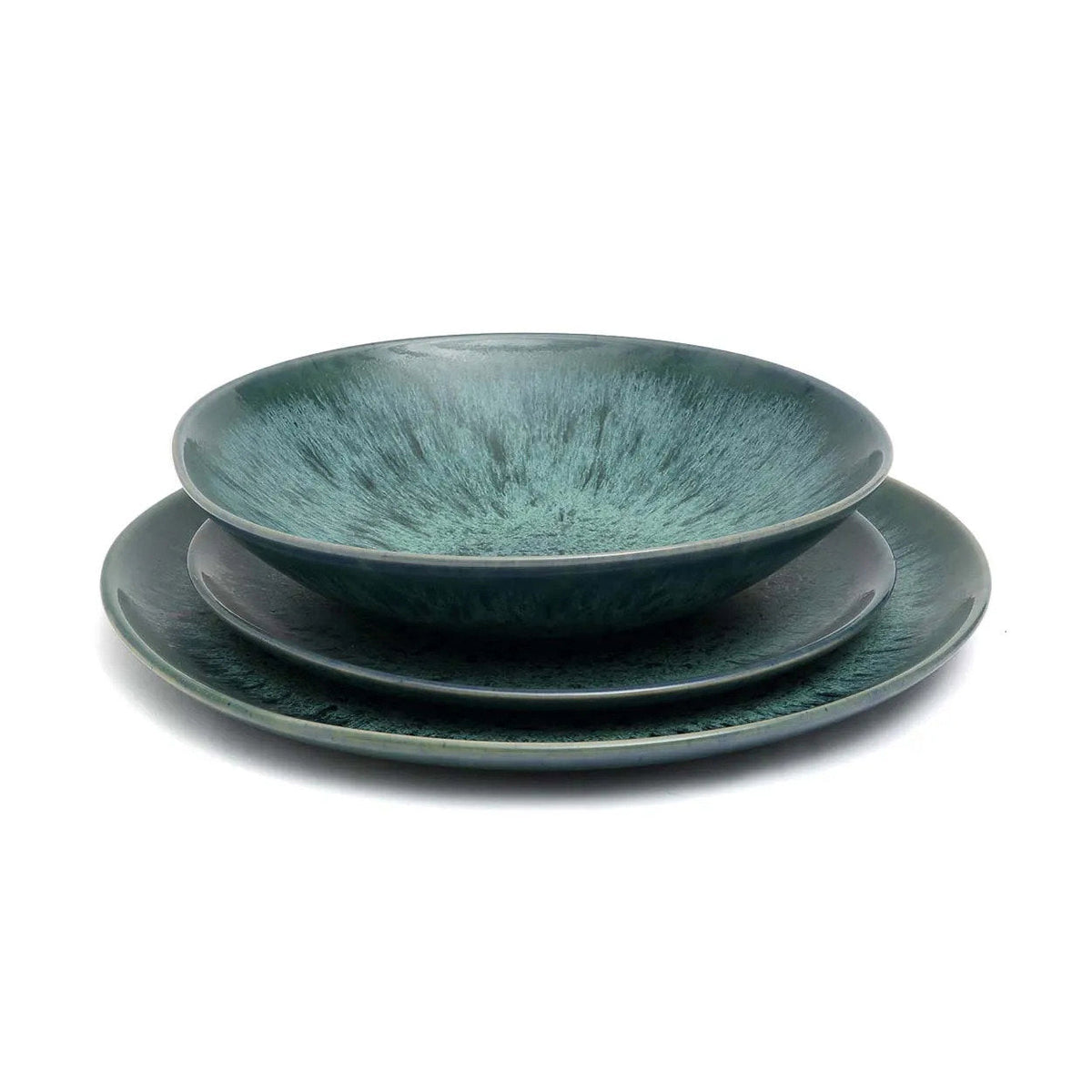 Assiette en grès émaillé vert teal effet moucheté halo radial