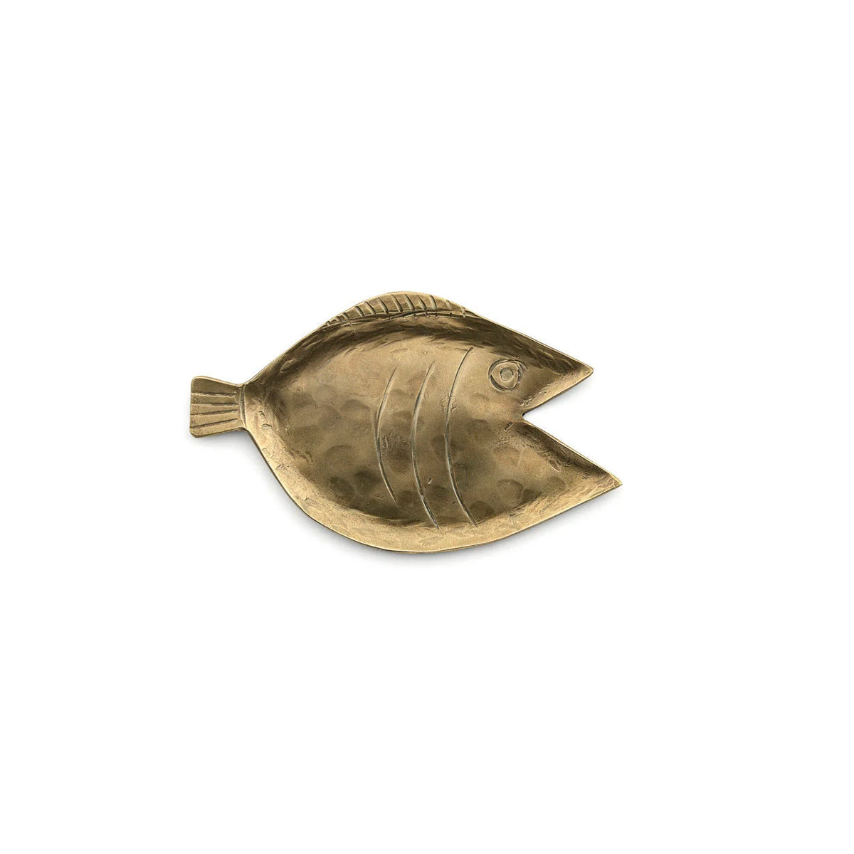 Plateau décoratif en laiton doré martelé en forme de poisson