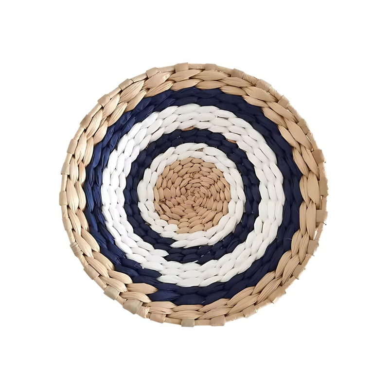 Runde Wanddeko aus Rattan in Blau und Weiß
