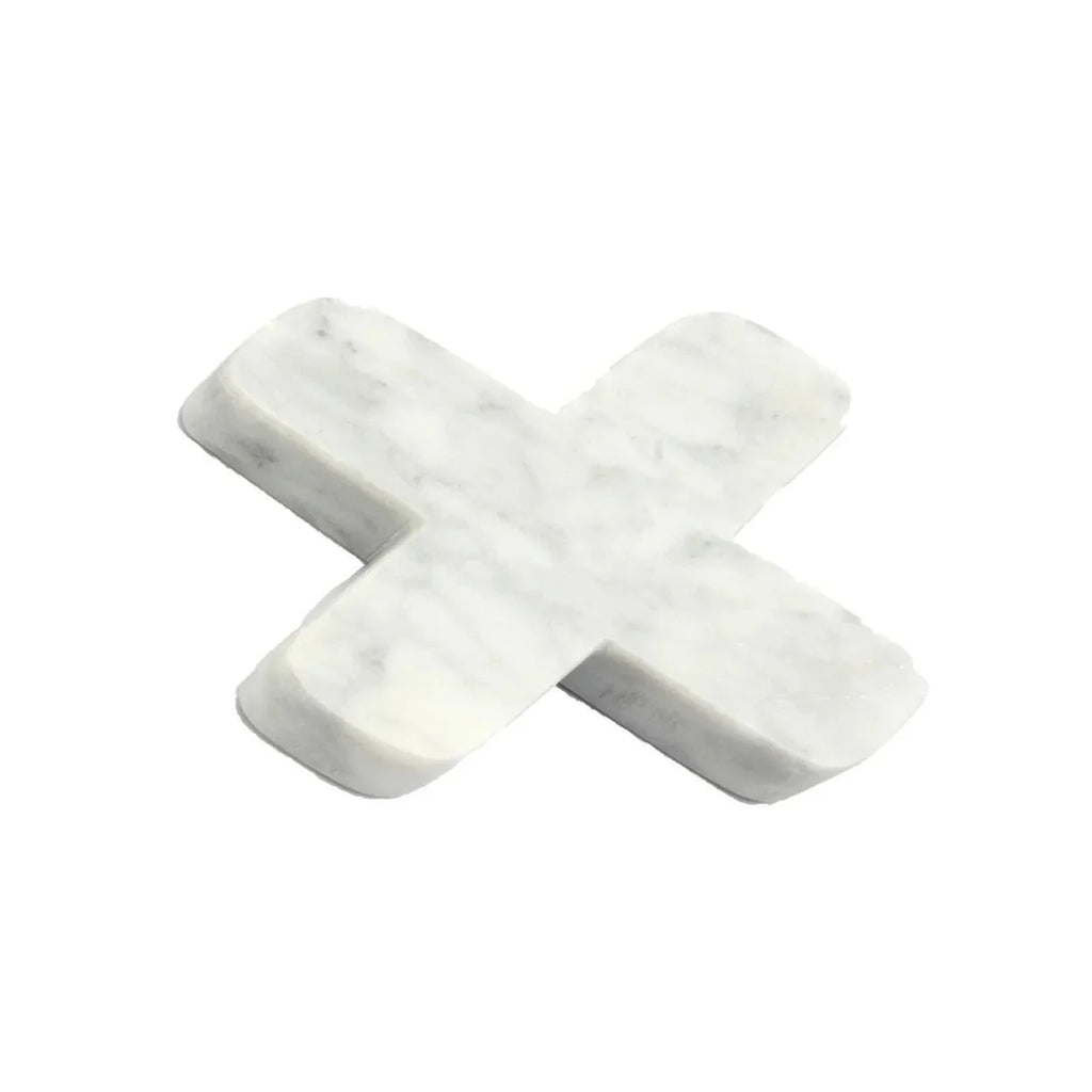 Dessous de plat en marbre blanc effet croix minimaliste pour décoration élégante