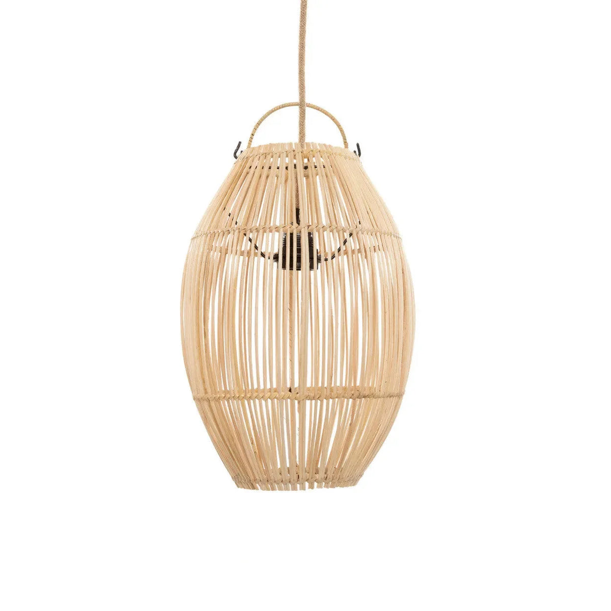 Suspension ovale en rotin tressé naturel avec design ajouré et tissage ouvert