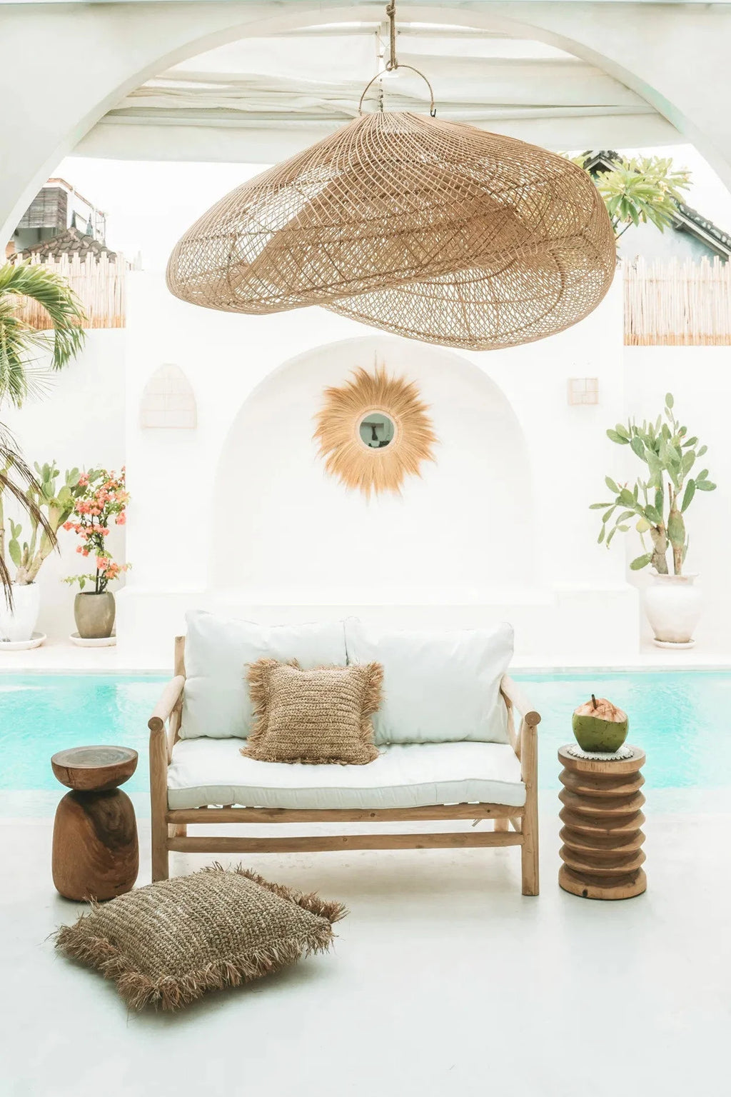 Suspension rotin naturel forme nuage Ø120 cm pour salon ou chambre