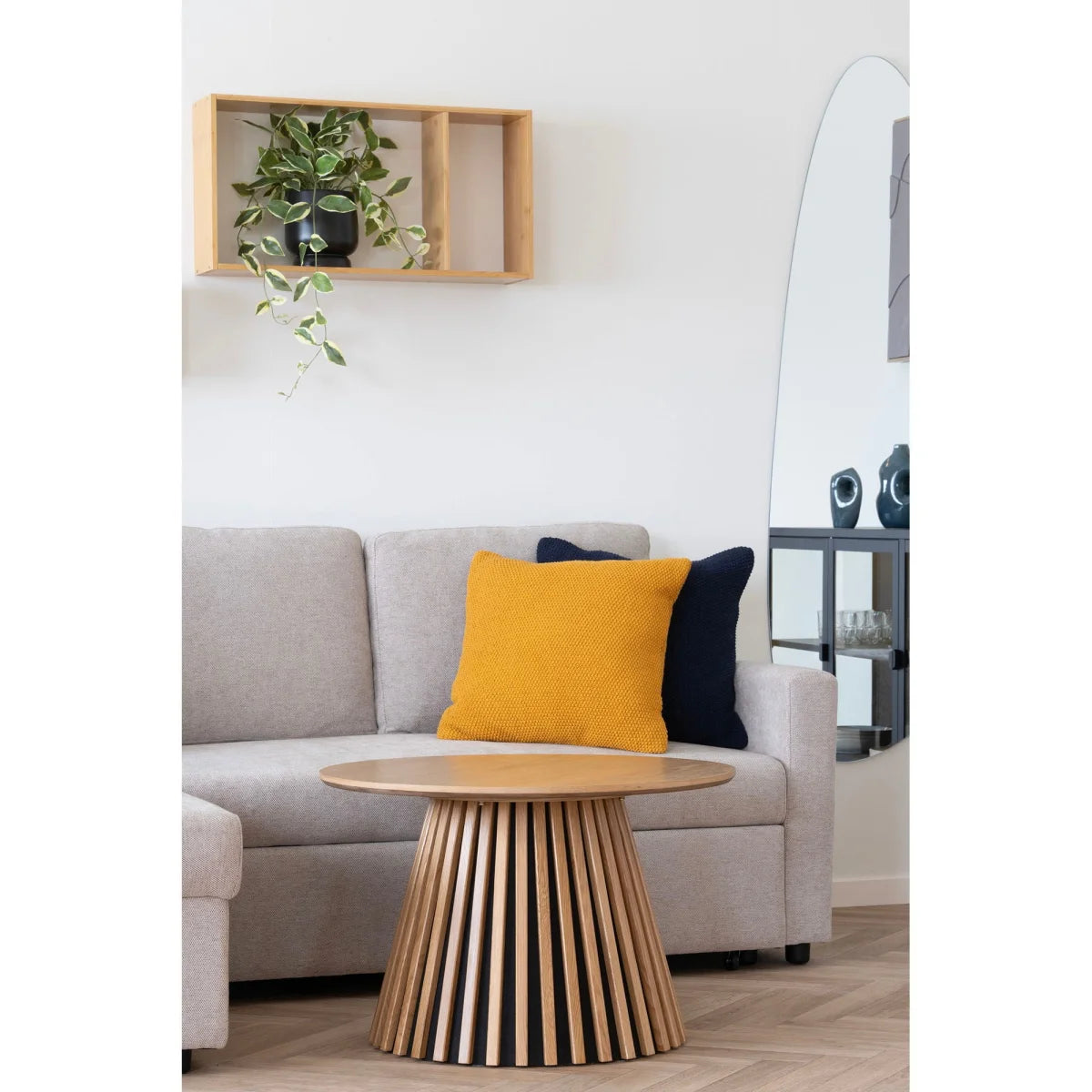 Table basse ronde en chêne naturel Ø70 cm pour salon