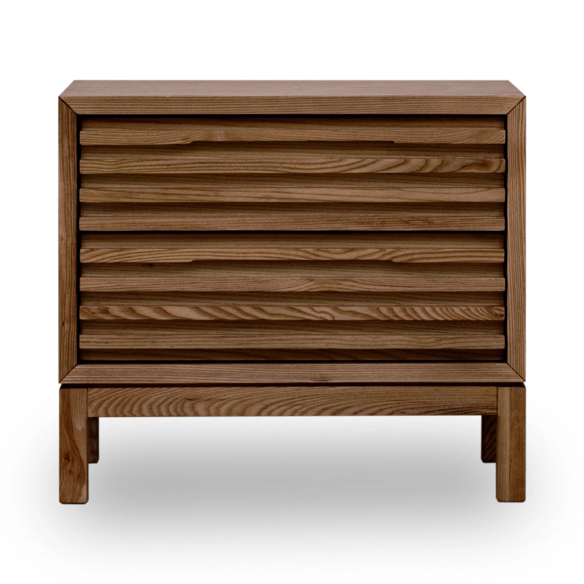 Table de chevet en frêne rainuré roux, 61x41 cm, minimaliste