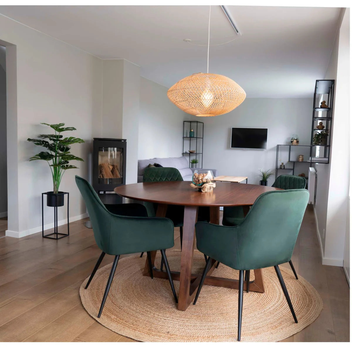 Lampe pendentif en jute tressé ambré Ø180 cm au-dessus table